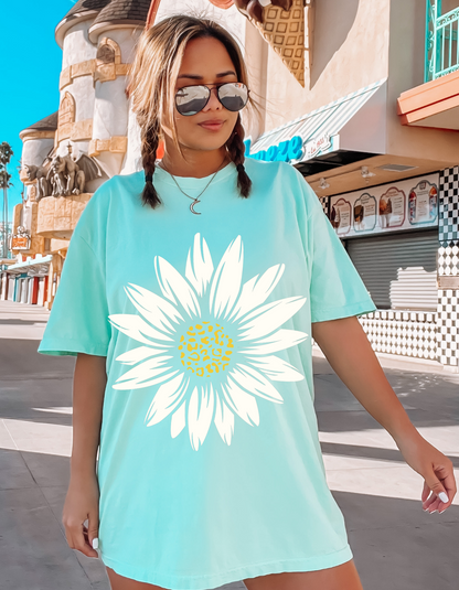 Daisy Dream Tee