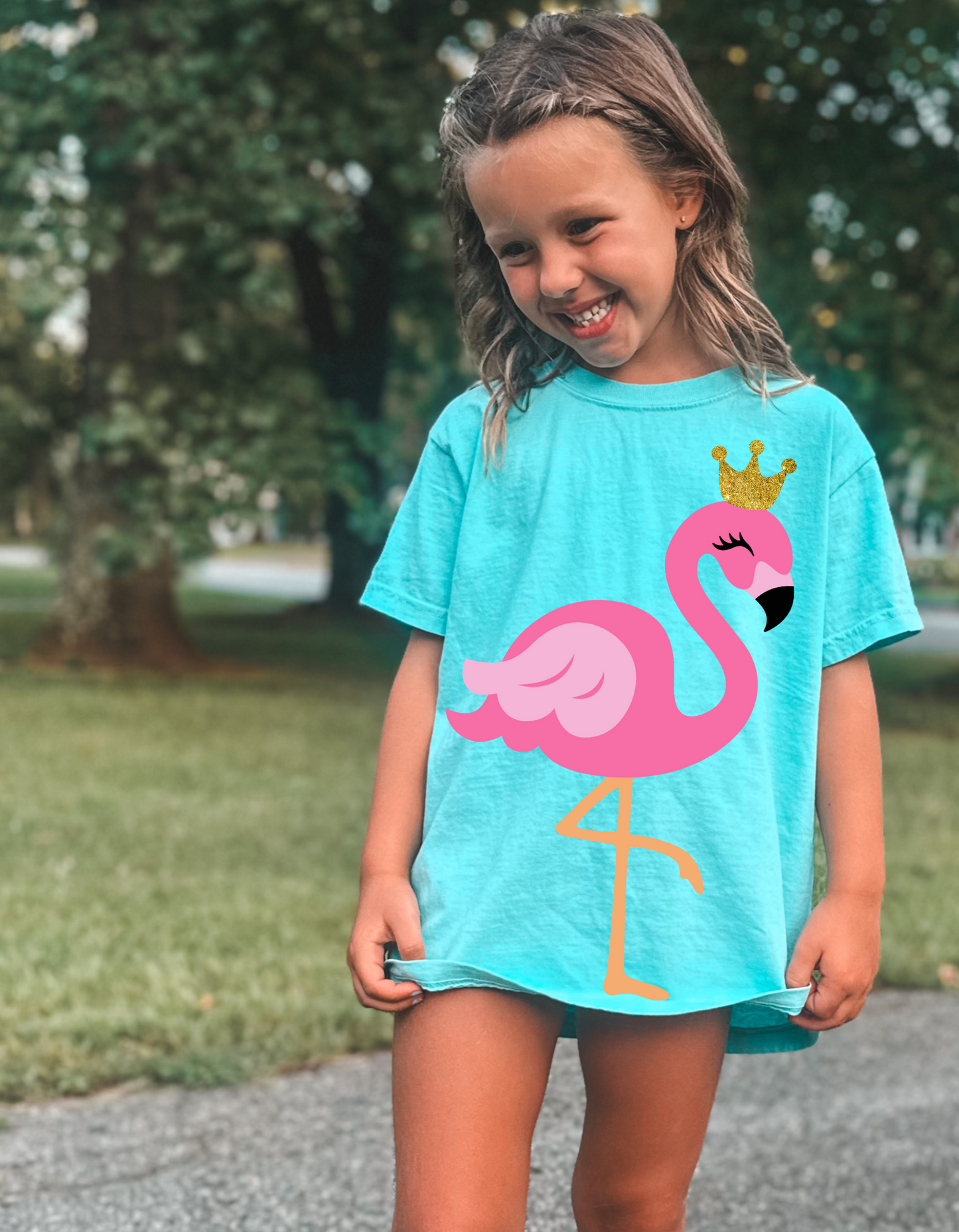 Regal Flamingo Kids' T-Shirt: Majestic Crown Edition