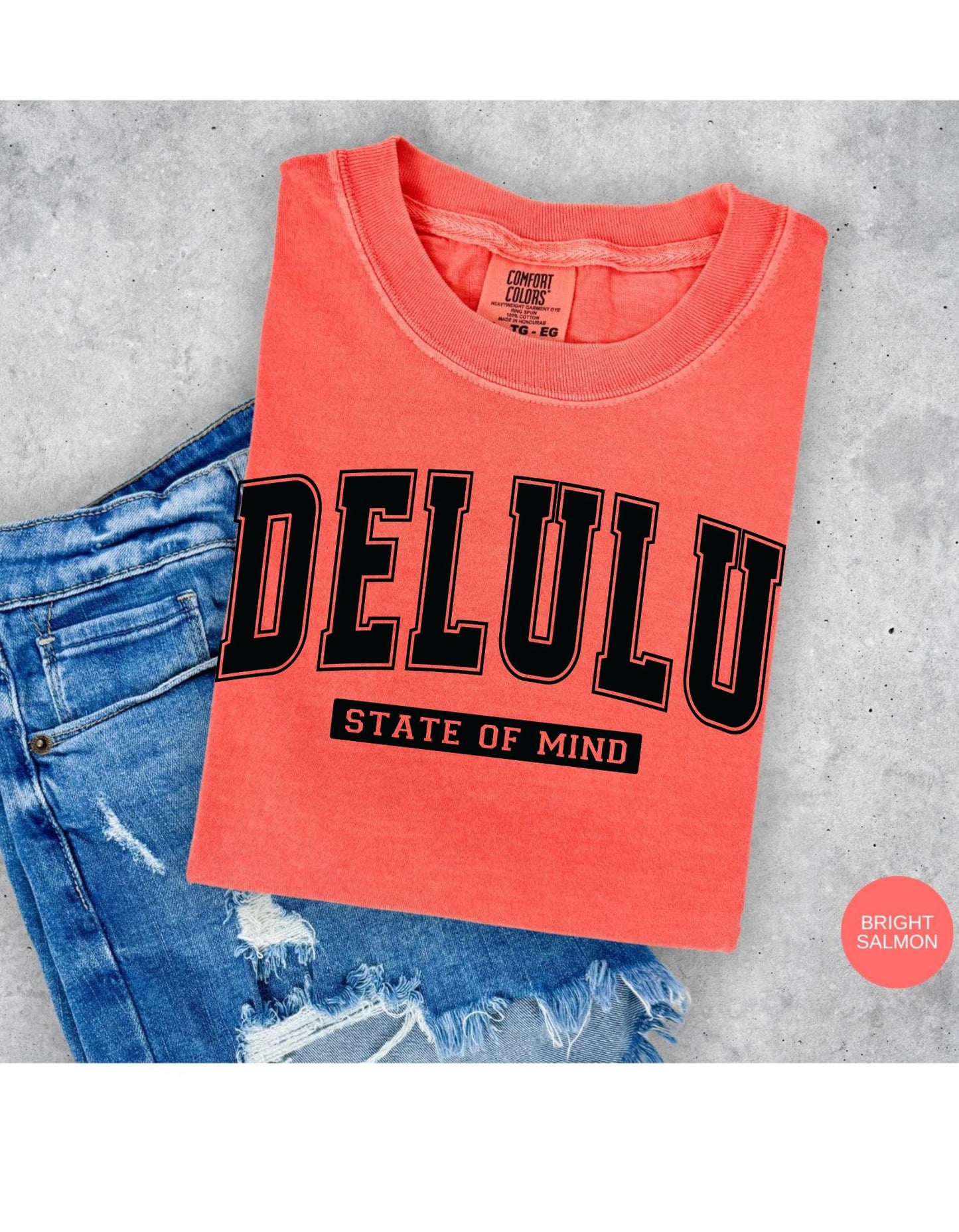 Delulu Dreamer Tee