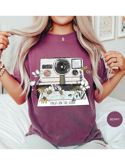 Snap the Good Vibes Tee